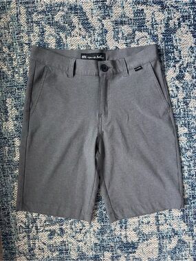 Travis Mathew boys Gray Performance Stretch golf Shorts